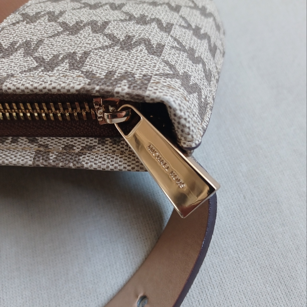 Michael Kors Belt Bag - Picture 6 of 10